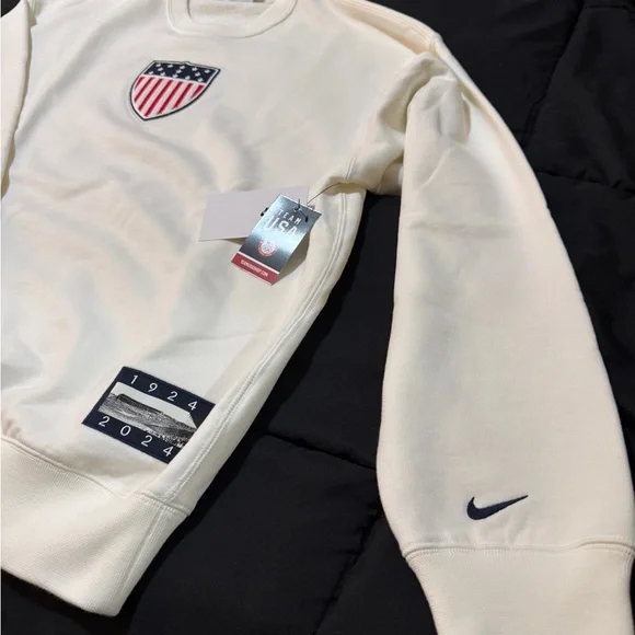 Nike Men's White USA Shield Sweater